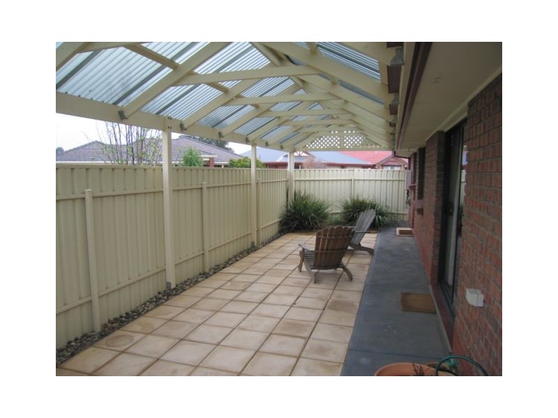 8 Peppertree Court, Parafield Gardens SA 5107