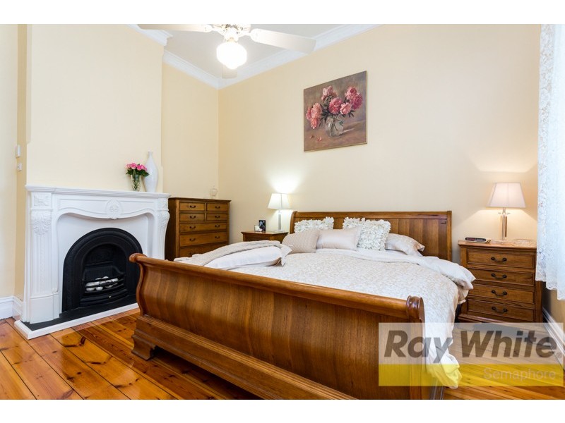 24 Wooldridge Street, Peterhead SA 5016