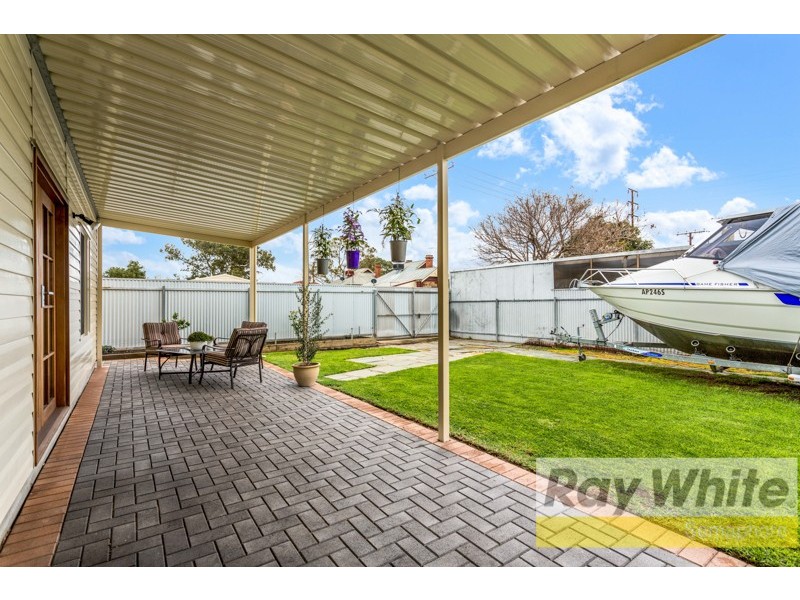 24 Wooldridge Street, Peterhead SA 5016