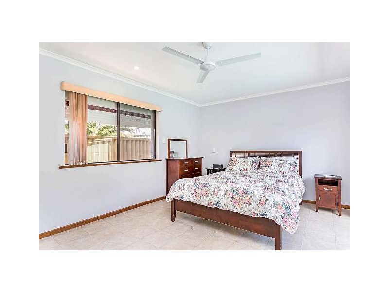 32 Lancaster Drive, North Haven SA 5018