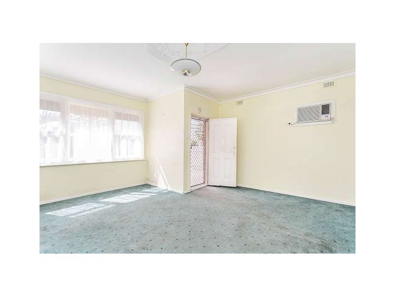 181 Victoria Road, Largs Bay SA 5016