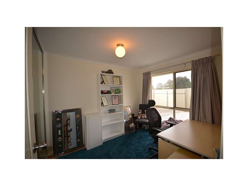 2 Leprena Street, Taperoo SA 5017