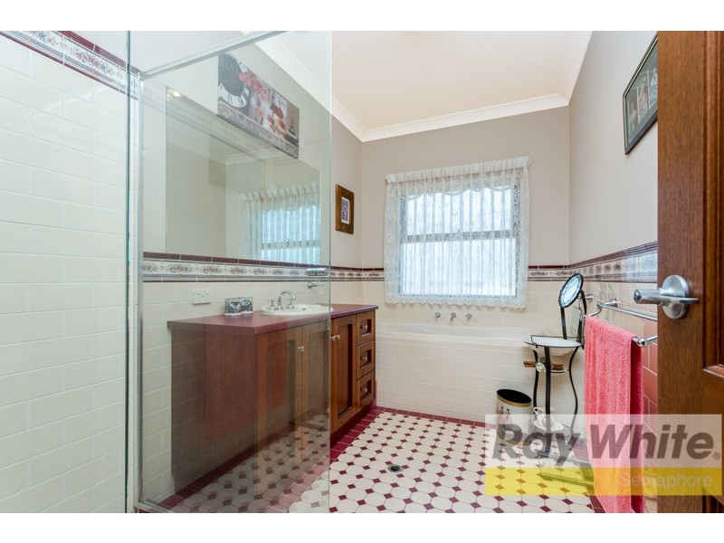 36 Seaspray Avenue, North Haven SA 5018