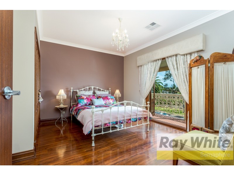 36 Seaspray Avenue, North Haven SA 5018