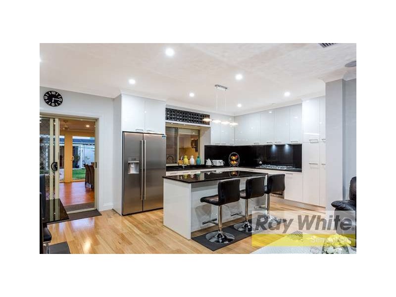 4 Farman Avenue, Hendon SA 5014