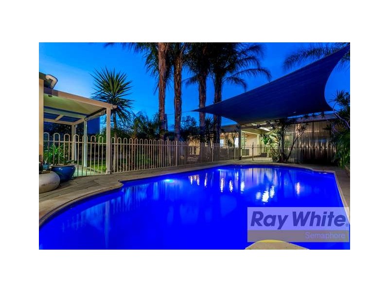 4 Farman Avenue, Hendon SA 5014