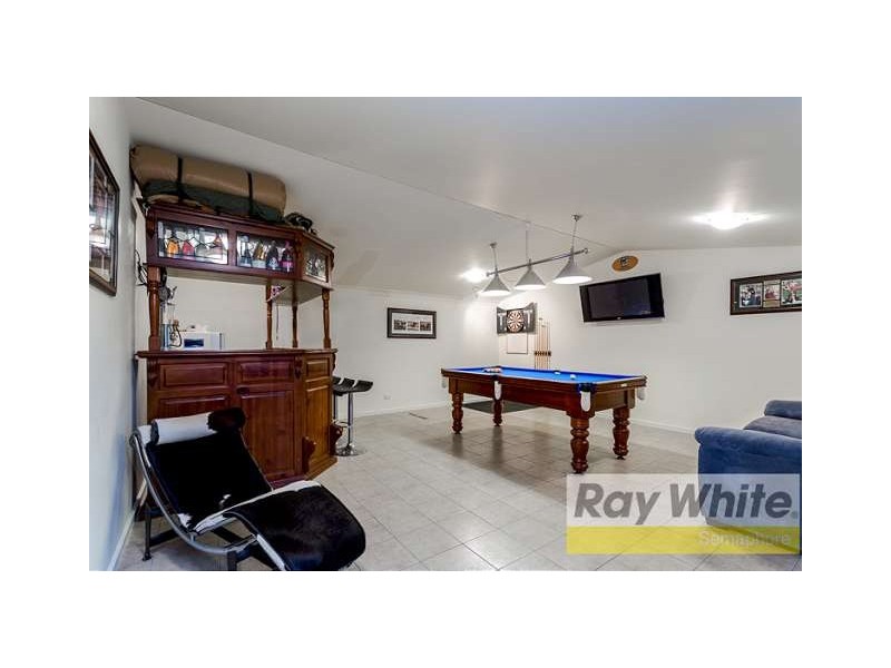 4 Farman Avenue, Hendon SA 5014