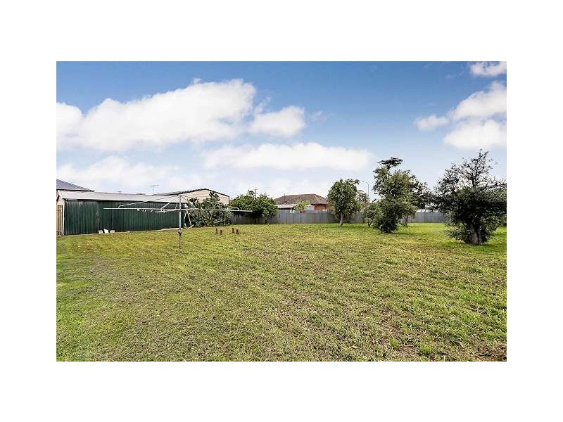 21 Barker Avenue, Findon SA 5023