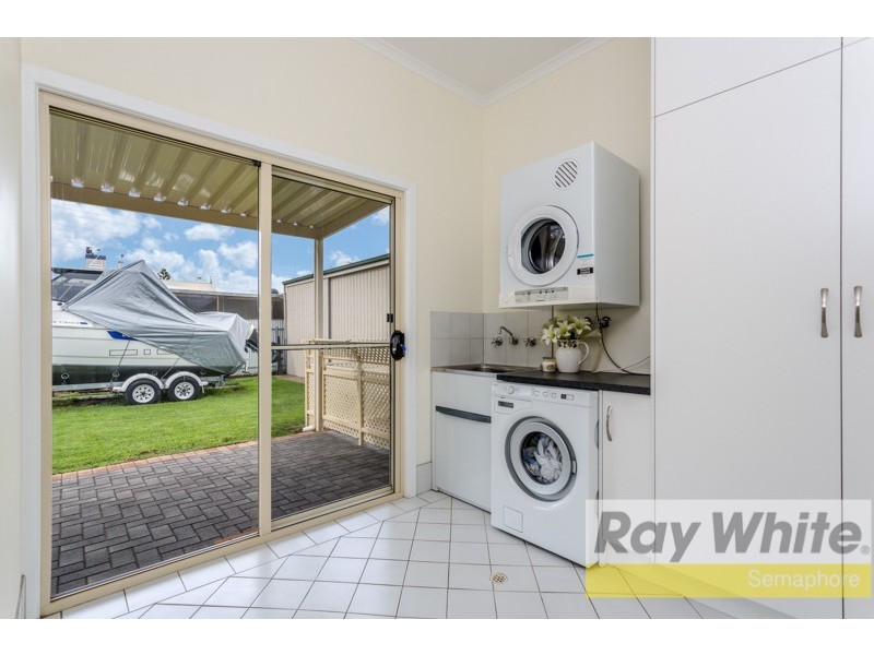 24 Wooldridge Street, Peterhead SA 5016