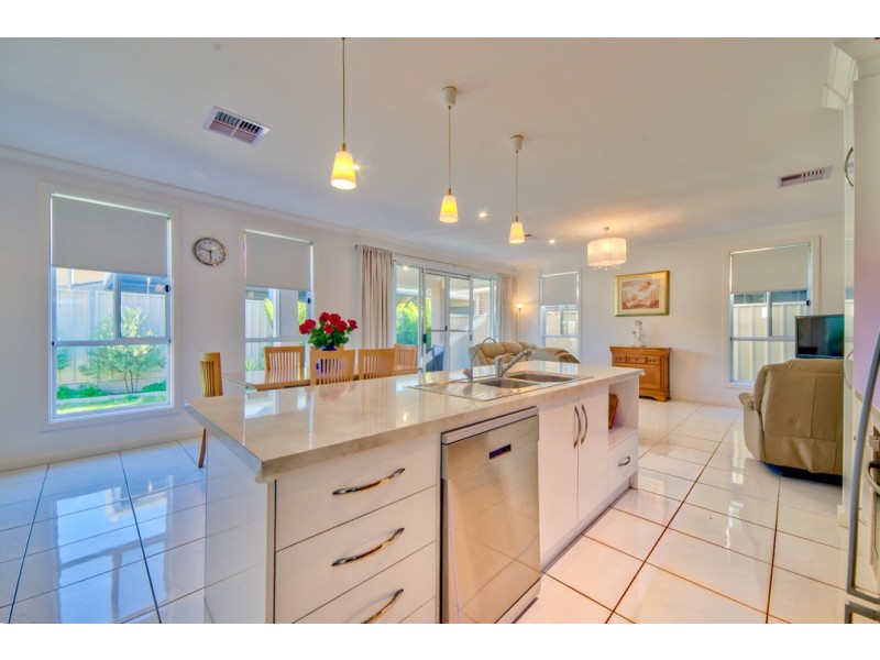 10c Third Avenue, Semaphore Park SA 5019