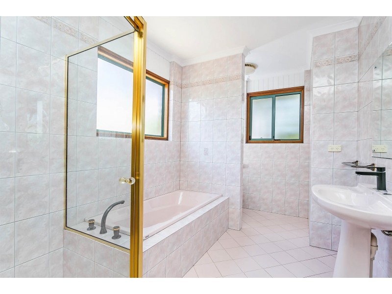 7 Sunlake Place, Tennyson SA 5022