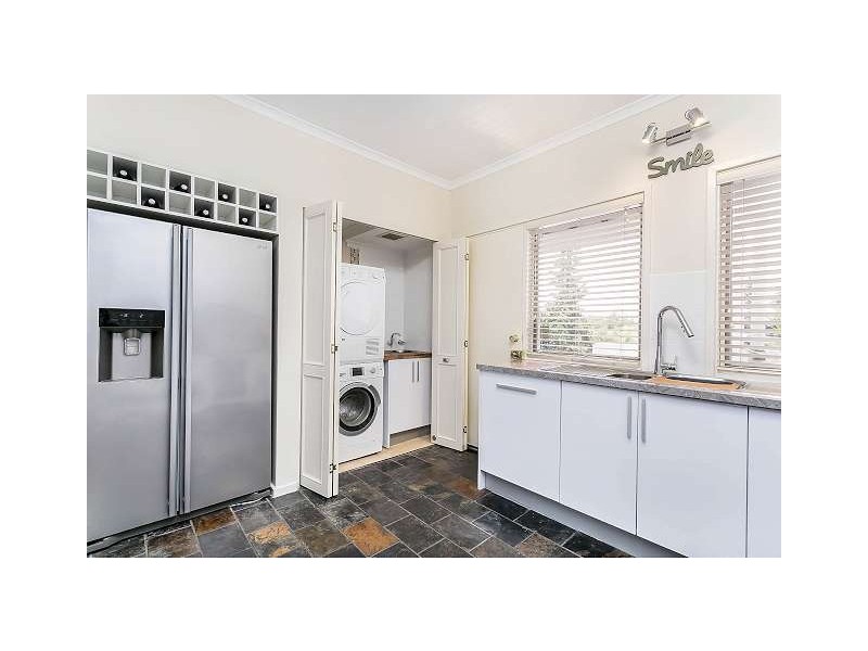 11/10 Nerida Drive, North Haven SA 5018