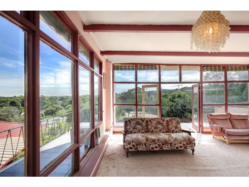 11 Klar Avenue, Darlington SA 5047