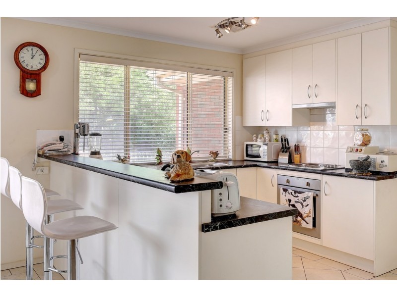 11 Klar Avenue, Darlington SA 5047