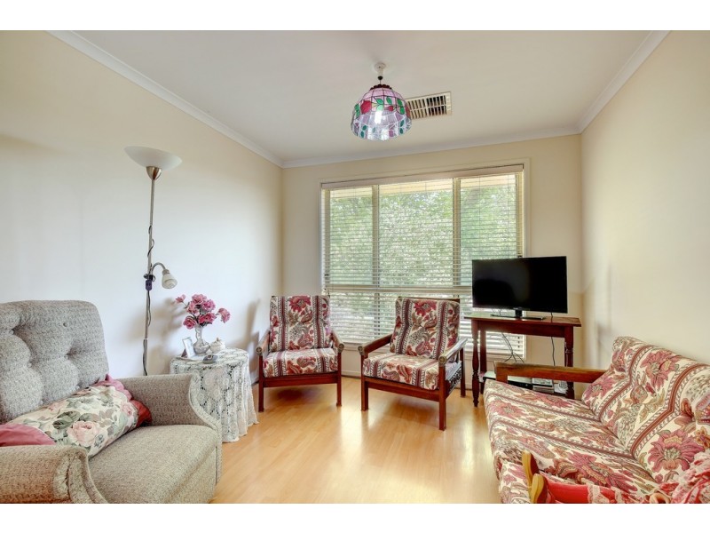 11 Klar Avenue, Darlington SA 5047