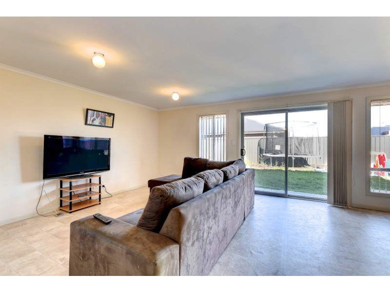 3 Neilson Crt, Munno Para West SA 5115