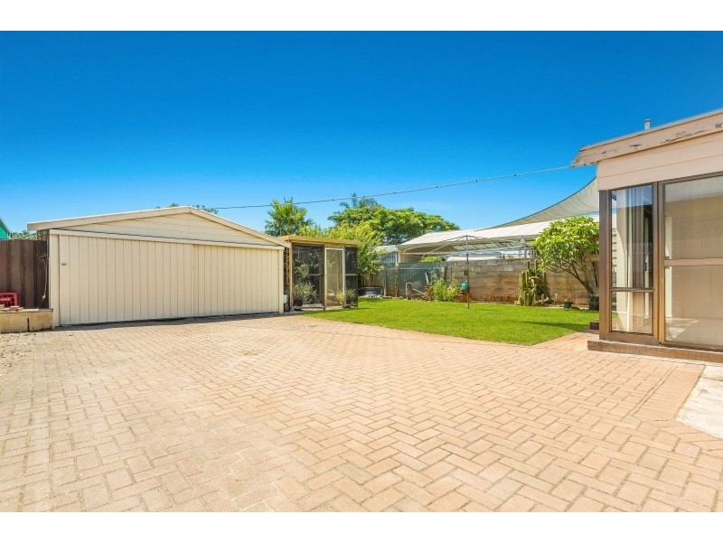 17 Kirby Terrace, Largs North SA 5016