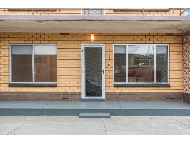 1/11 Musgrave Street, Largs Bay SA 5016
