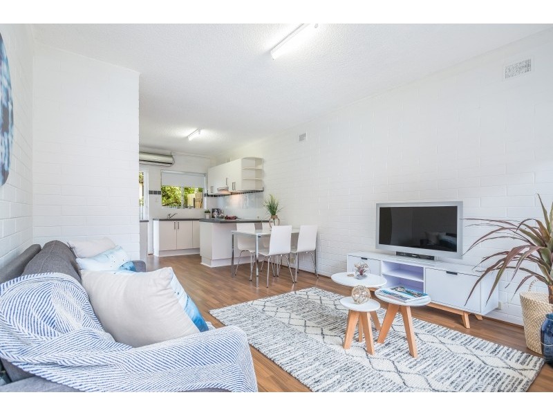 1/11 Musgrave Street, Largs Bay SA 5016