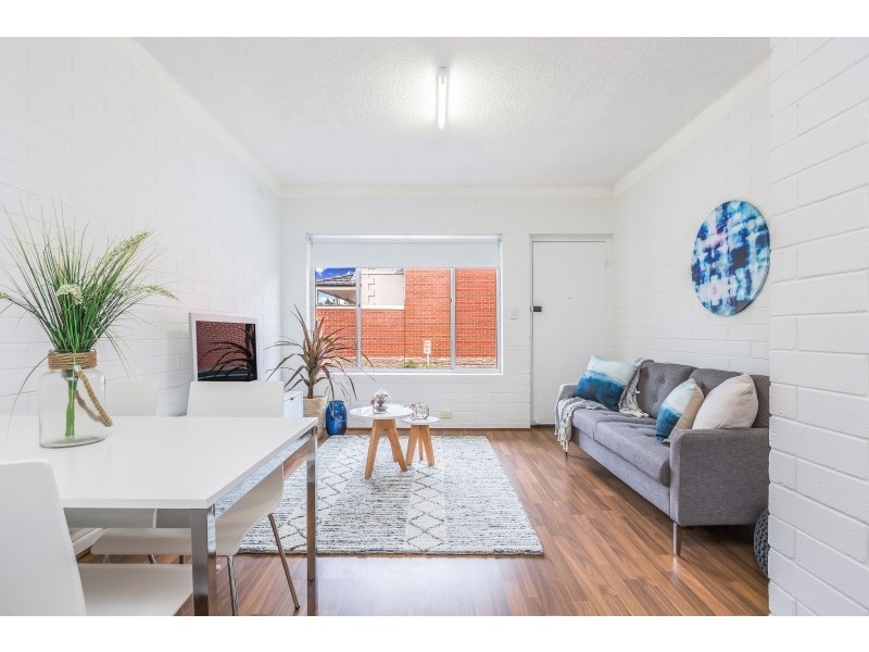 1/11 Musgrave Street, Largs Bay SA 5016