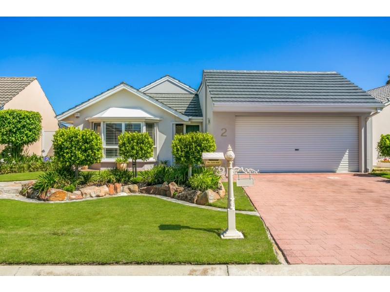 2 Endeavour Court, North Haven SA 5018