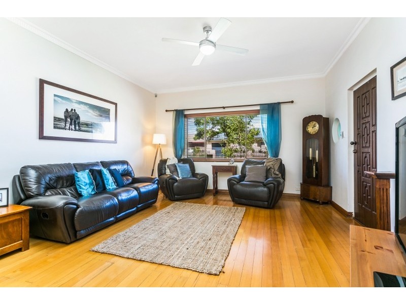 21 Sawford Street, Largs Bay SA 5016