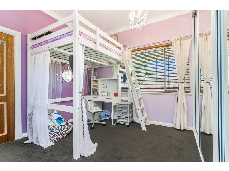 21 Sawford Street, Largs Bay SA 5016