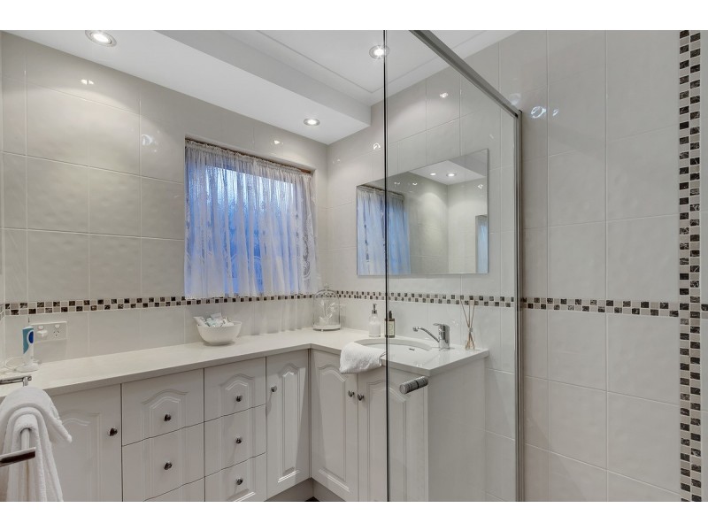 7/8 Hansen Court, West Lakes Shore SA 5020