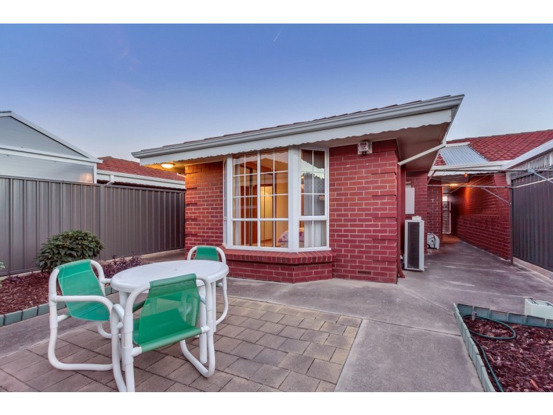 7/8 Hansen Court, West Lakes Shore SA 5020