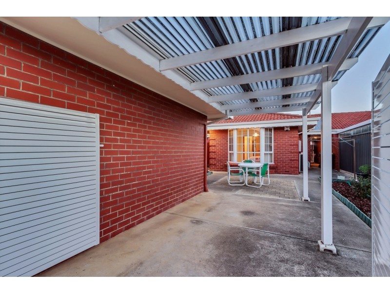 7/8 Hansen Court, West Lakes Shore SA 5020