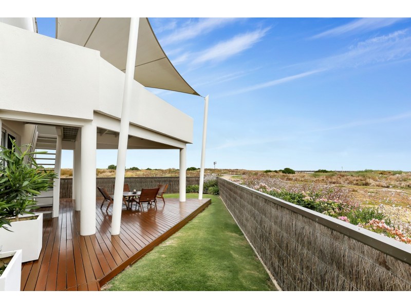 6/26 South Australia One Drive, North Haven SA 5018