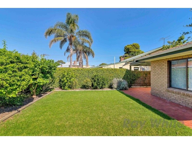 2/124 Partridge Street, Glenelg South SA 5045