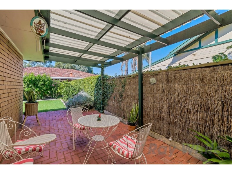 2/124 Partridge Street, Glenelg South SA 5045