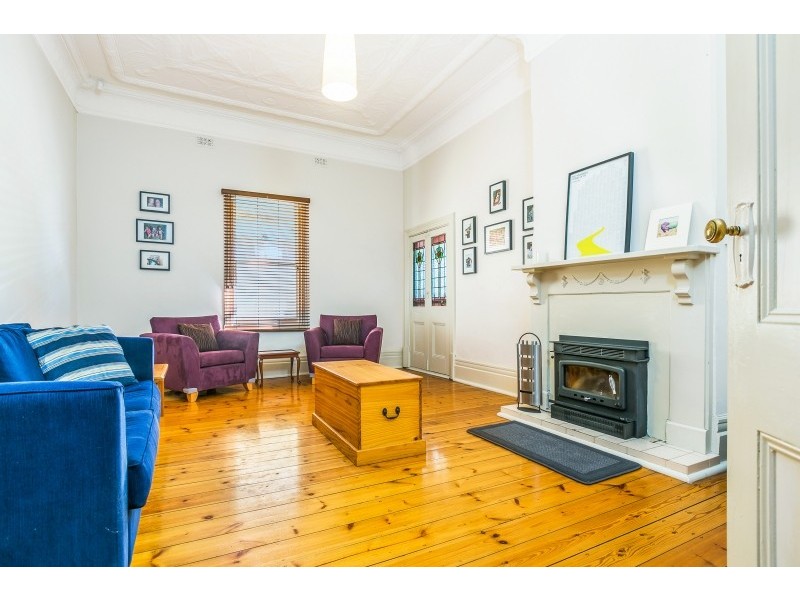 4 Bartley Tce, Semaphore Park SA 5019