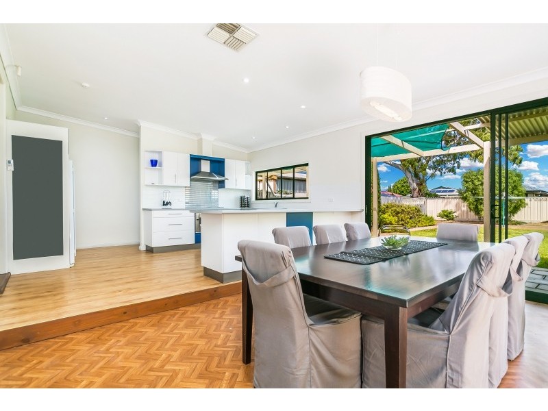 4 Bartley Tce, Semaphore Park SA 5019