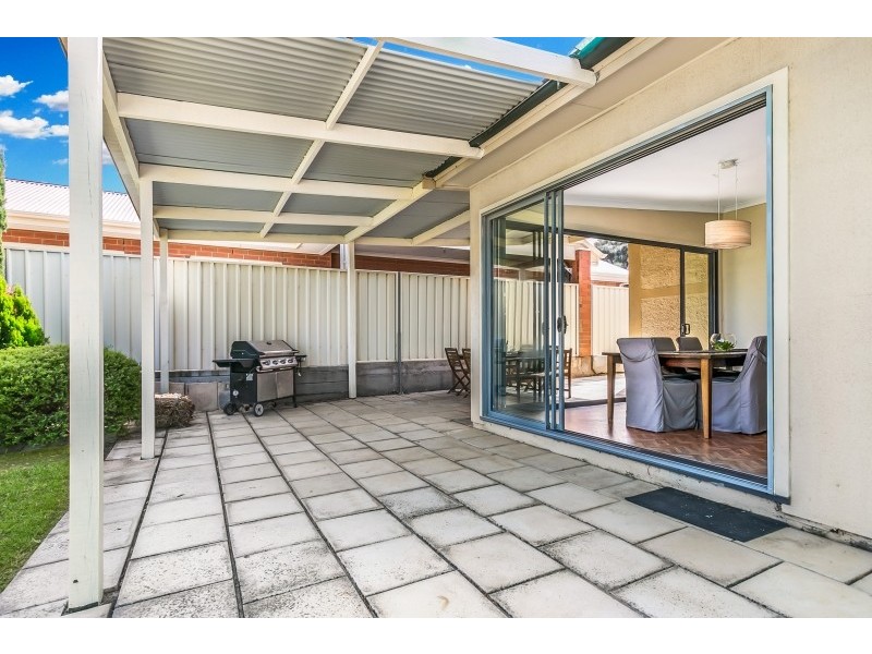 4 Bartley Tce, Semaphore Park SA 5019