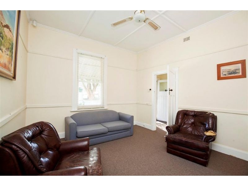 31 Dixon Street, Royal Park SA 5014