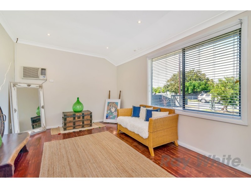 17 Nyora Crescent, Taperoo SA 5017