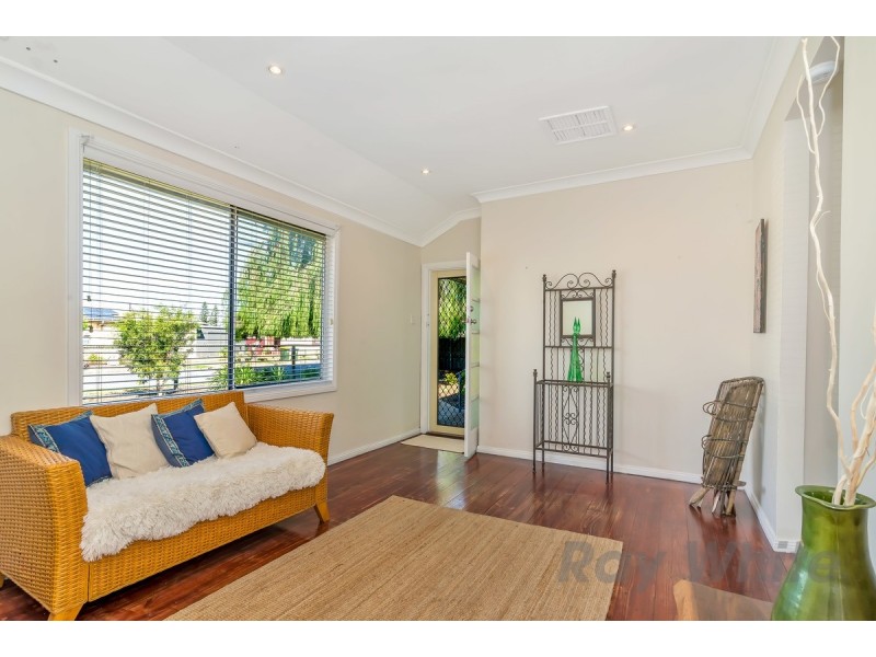 17 Nyora Crescent, Taperoo SA 5017