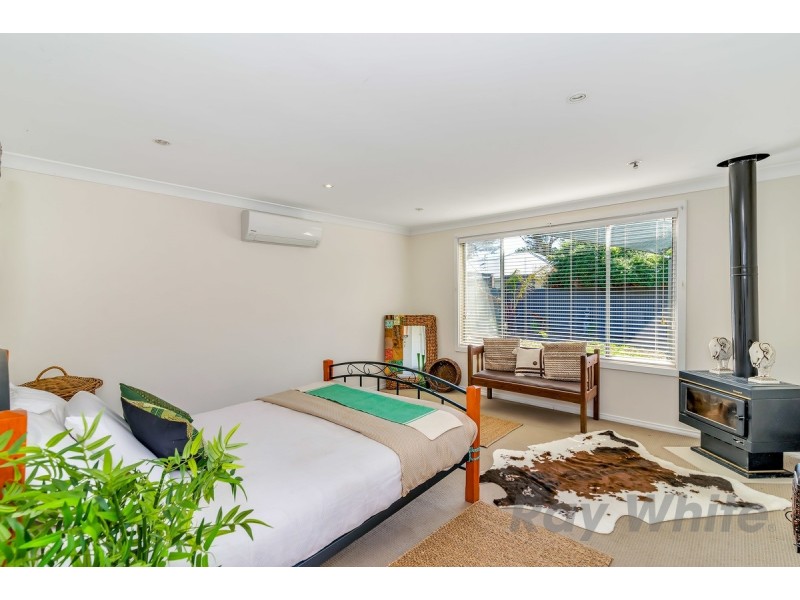 17 Nyora Crescent, Taperoo SA 5017