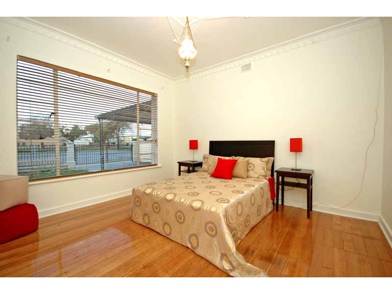 27 Prince Street, Alberton SA 5014