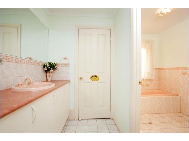 5 Arnold Street, Ottoway SA 5013