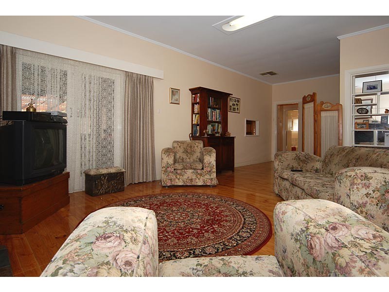 8 Gertrude Street, Taperoo SA 5017