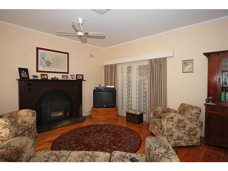 8 Gertrude Street, Taperoo SA 5017