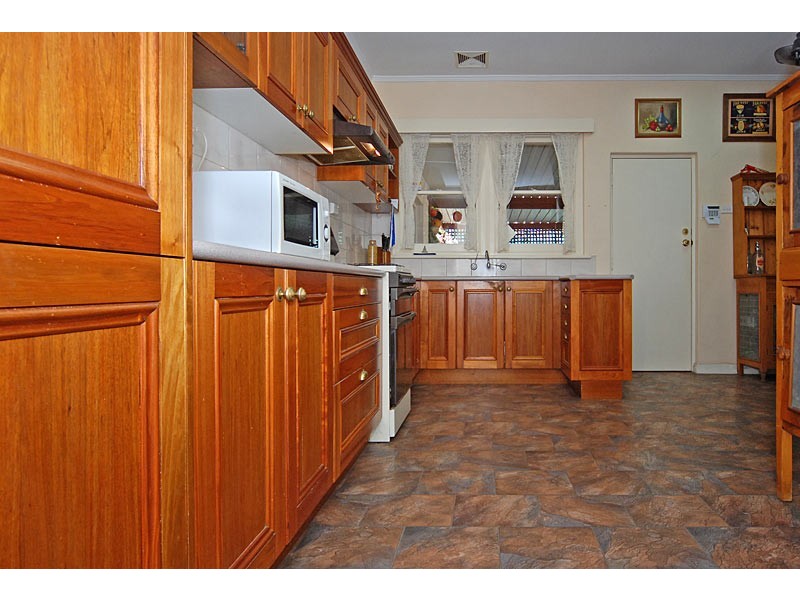 8 Gertrude Street, Taperoo SA 5017