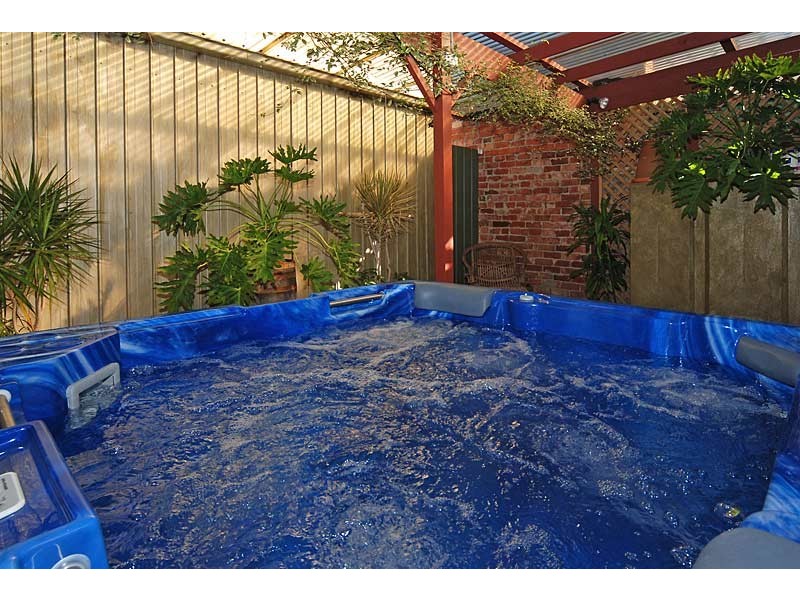 8 Gertrude Street, Taperoo SA 5017