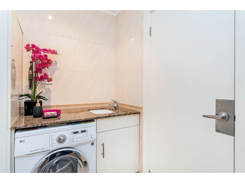 1002/39 Grenfell Street, Adelaide SA 5000