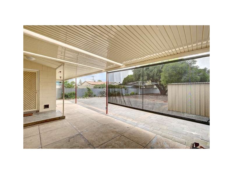 25 Westralia Avenue, Taperoo SA 5017