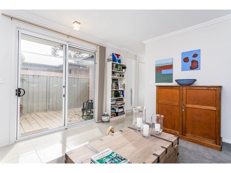 24b Lincoln Street, Largs Bay SA 5016