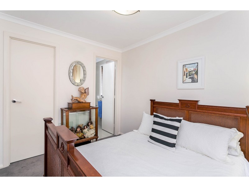 24b Lincoln Street, Largs Bay SA 5016
